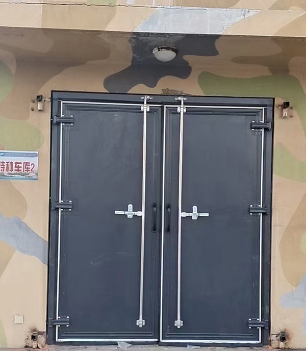 和田市工业平开门