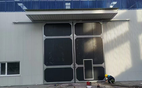 和田市工业推拉门